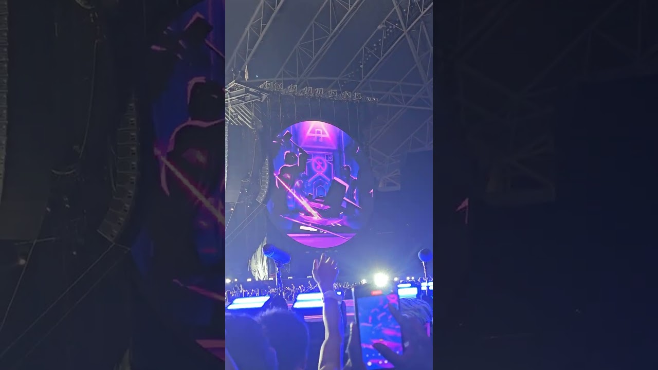 People of the Pride - Coldplay Music of The Spheres World Tour Singapore 2023