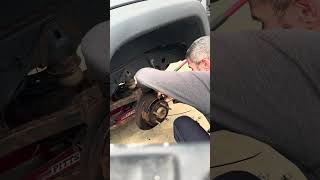 E-brake shoe, spring clip installation made easy