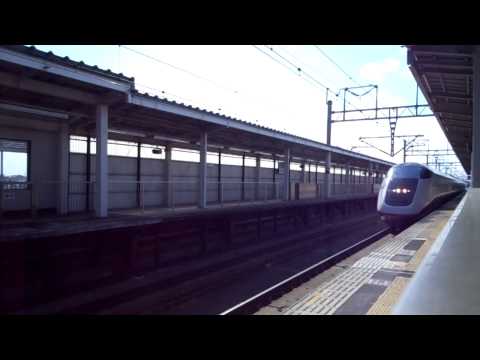 Shinkansen くりこま高原駅を通過するE3+E5とE2+E3