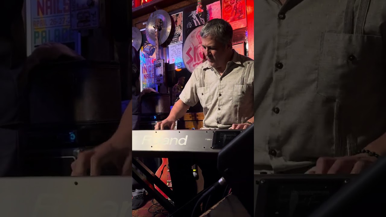 Легенда блюза Ким Уилсон в Тарзане, Калифорния, 2025 год. Представлено компанией Cadillac Zack. C...