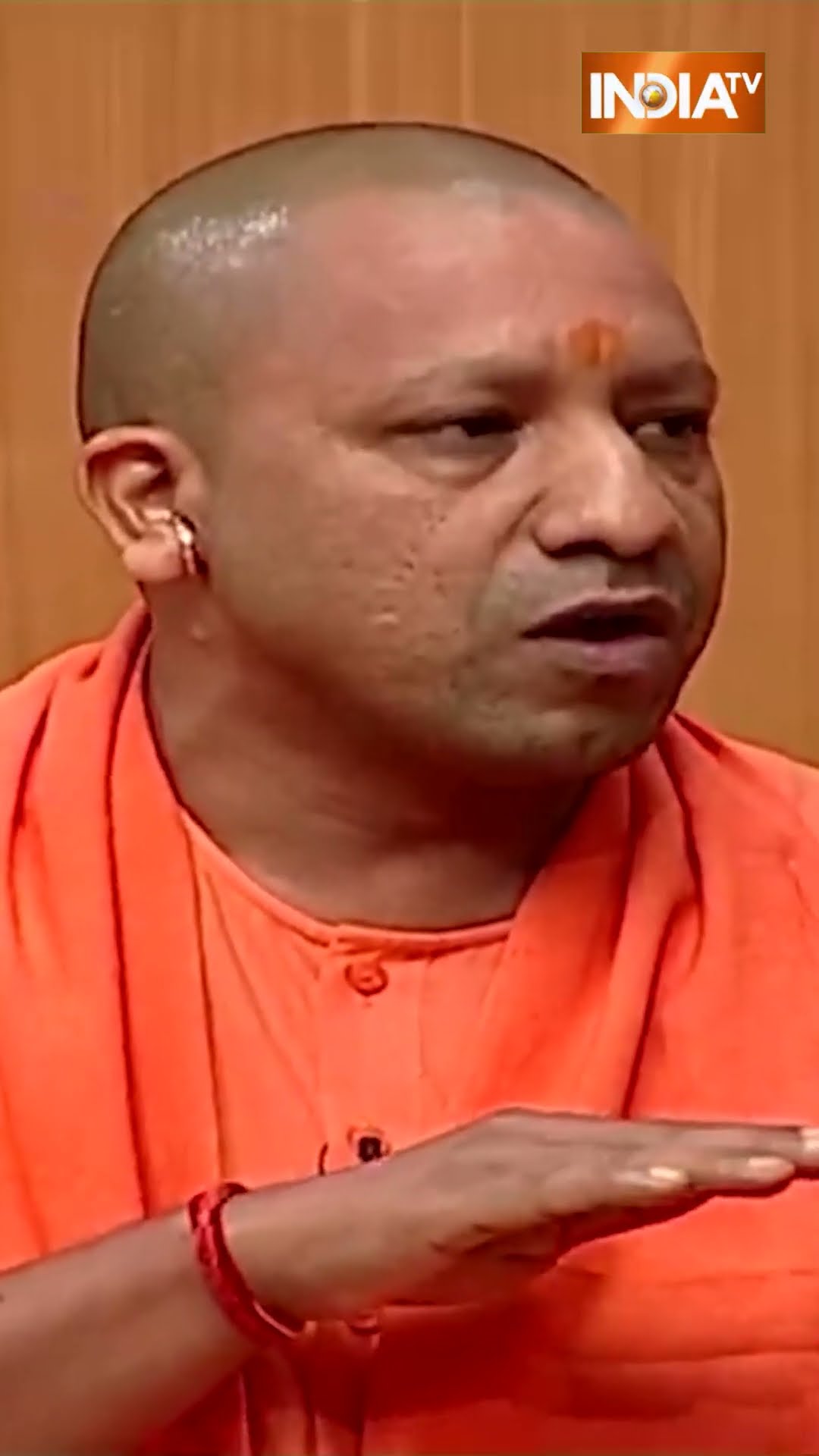#YogiOnMuslims : हिन्दू बालिकाओं का अपहरण बर्दाश्त नहीं, योगी को सुन हैरान सब! | #Shorts #IndiaTv