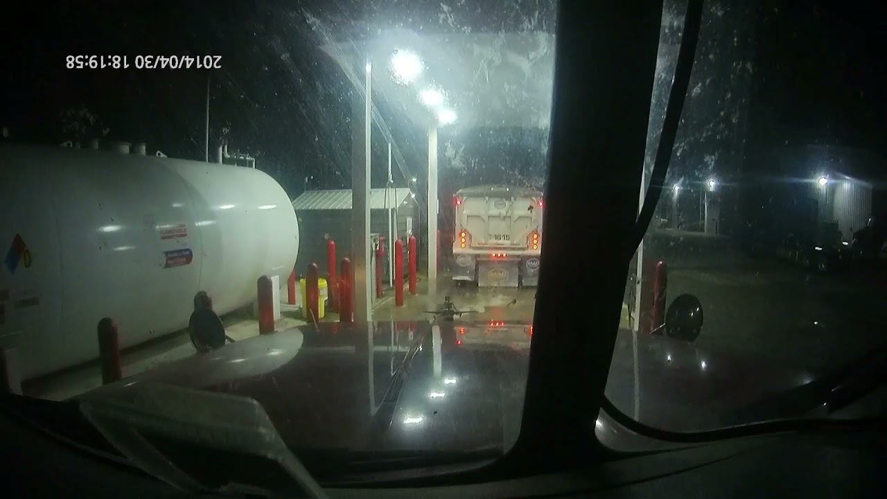 Semi trucks | A day in the life of a scrap hauler