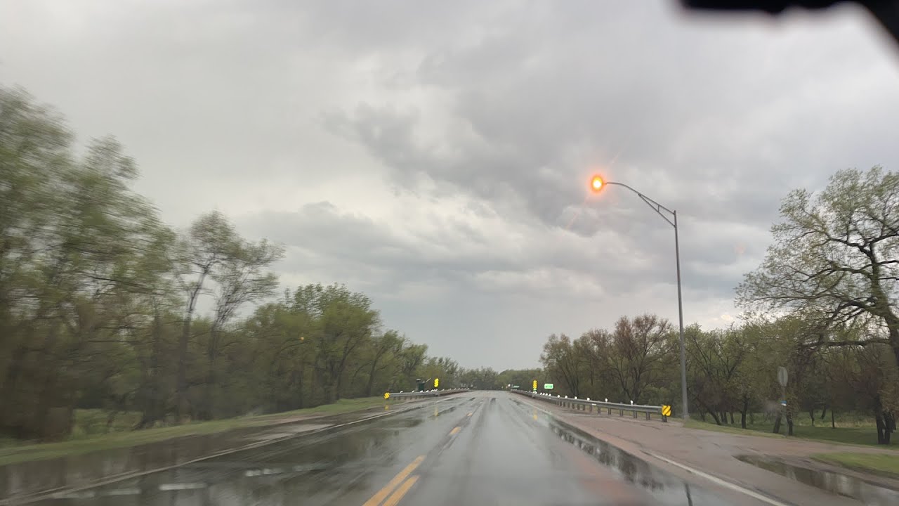 LIVE Severe Storms In Kansas - YouTube
