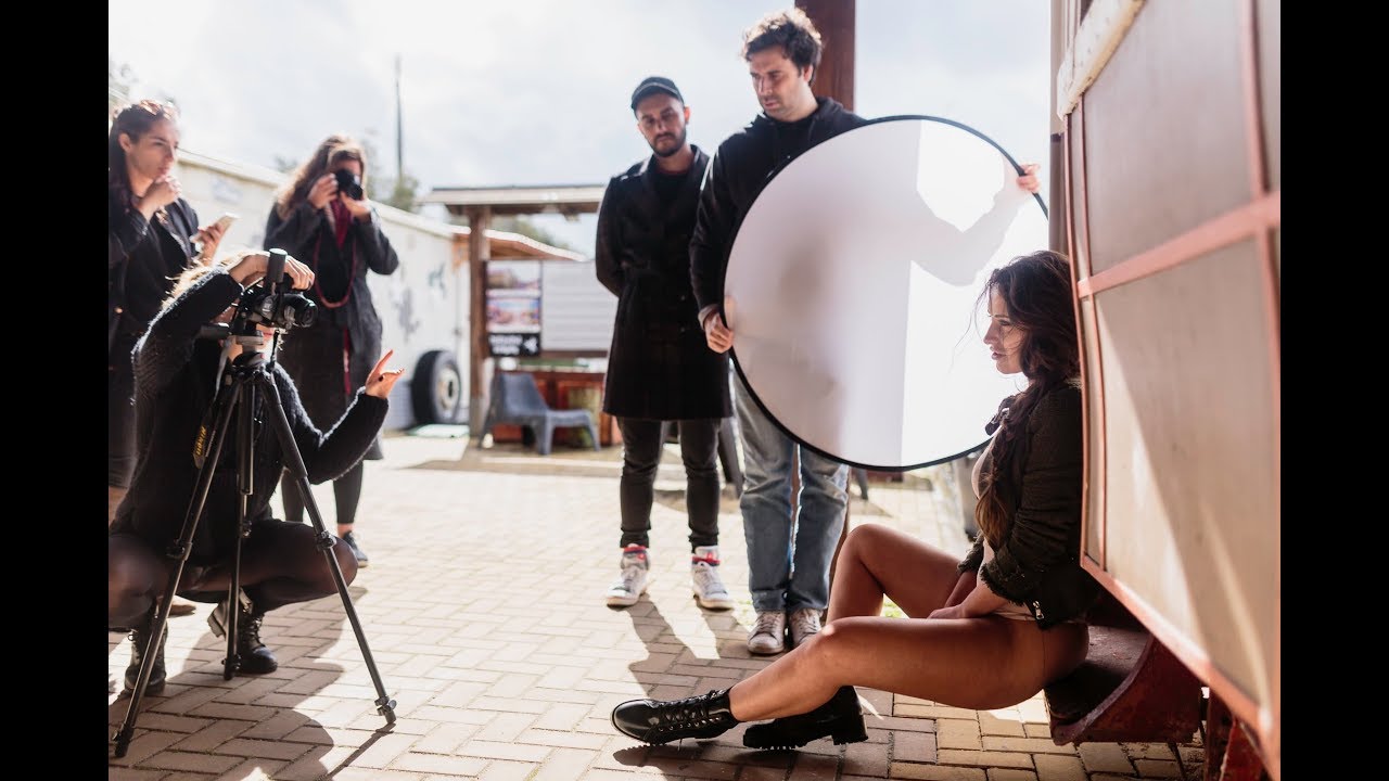 Marie Brethenoux - PLAYBOY Portugal - Behind the scenes - Cover Girl