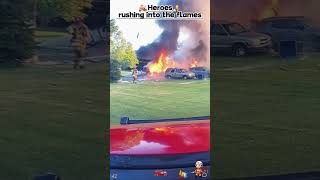 Heroes rushing into the flames 🔥We honor their boundless bravery#FirefighterLife #Heroes #firerescu
