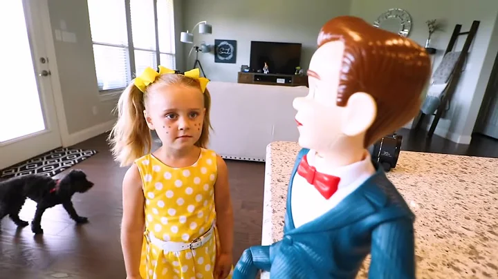 Ava Plays Gabby Gabby and brings Benson to Life (Hide and Seek)