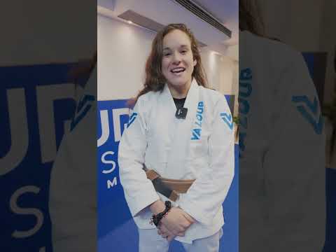 “If I could turn back time, I would’ve started Jiu-Jitsu much earlier.”– Amber, brown belt