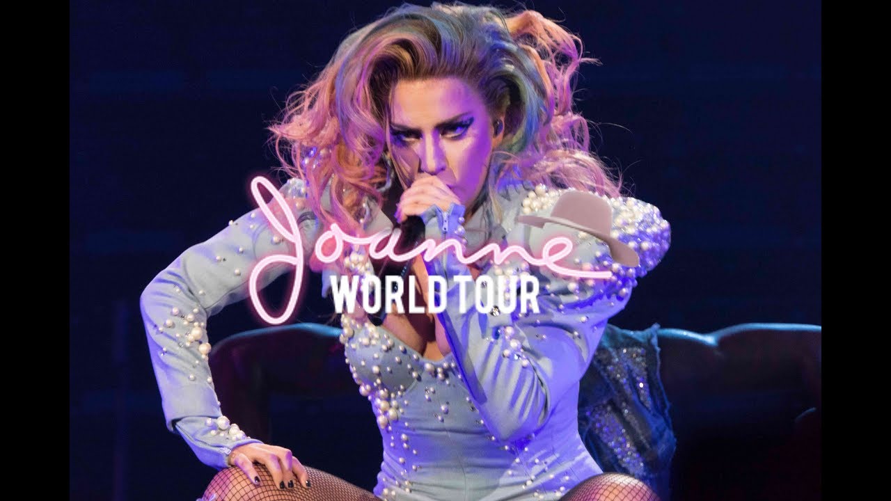 Lady Gaga - Telephone (Live at Joanne World Tour)