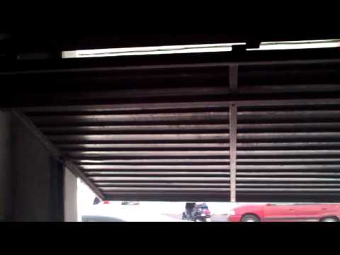 Video: Cum Să Pictezi O Ușă De Garaj Din Fibră De Sticlă