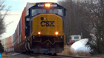 Fresh SD70MAC Rebuilds Lead CSX Freight Train