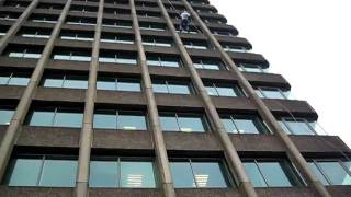 Danny Abseils for Haiti.avi