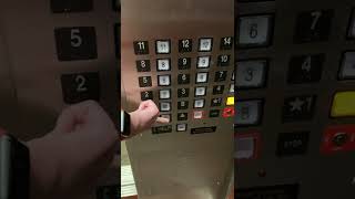 Final ride. Wonderful Otis elevators (KONE mod) at the Chase bank Tower downtown Dallas TX