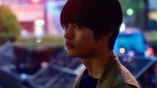 『裏アカ』神尾楓珠、あどけなさ残る淋しげな横顔の未公開シーン／映画『裏アカ』未公開シーン