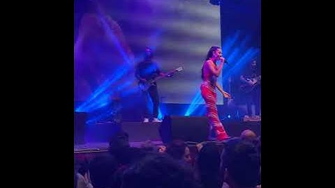 Thumbnail of Marina Sena - Quente e Colorido - Circo Voador - RJ