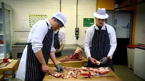 Chef Ramsay Teaches Butchers How to Cook Steak - T...