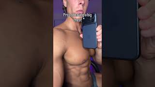 I always have a place to put my phone . . . #pecs #chest #muscle #chestday #muscles