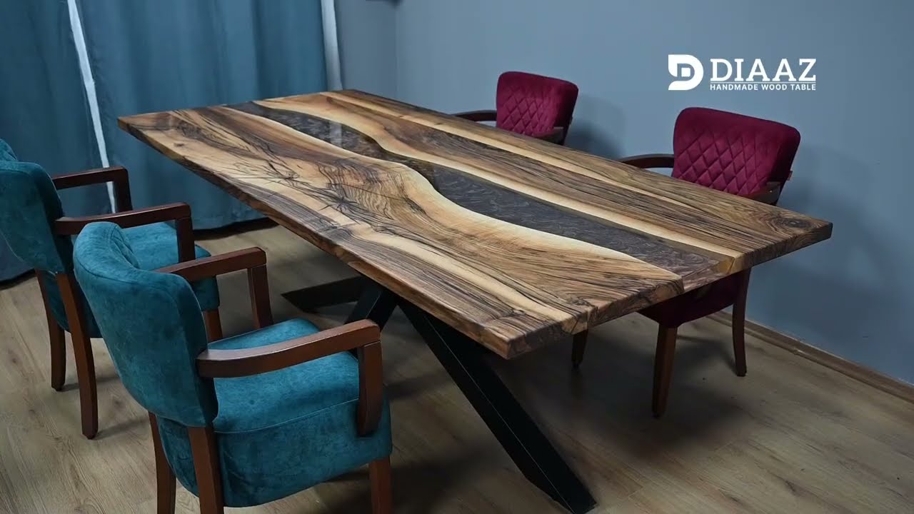 BAKKER L - Unikatni stol koji privlači poglede!