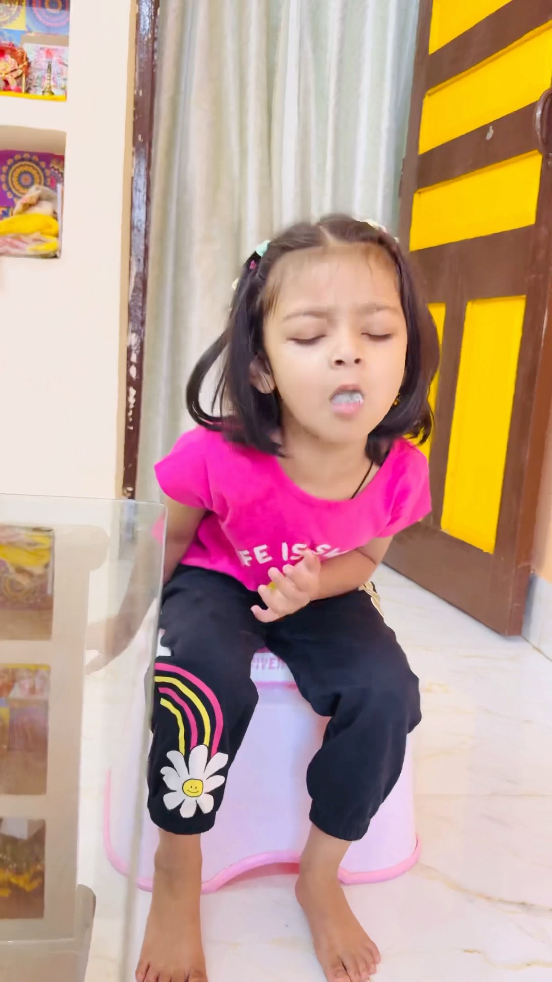 Tooktook ko kya khila di mummy?