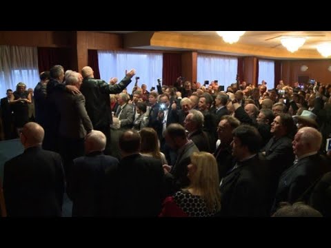 Vidéo: Milos Zeman - Président de la République tchèque et ami de la Russie