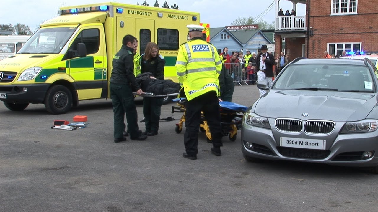 2012 Brooklands Mayday Emergency Vehicles Day Part 2 - Dealing with an RTC
