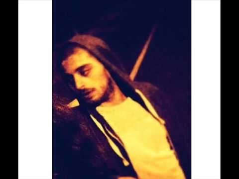 \" გადამტვერილ ბუხარზე \"