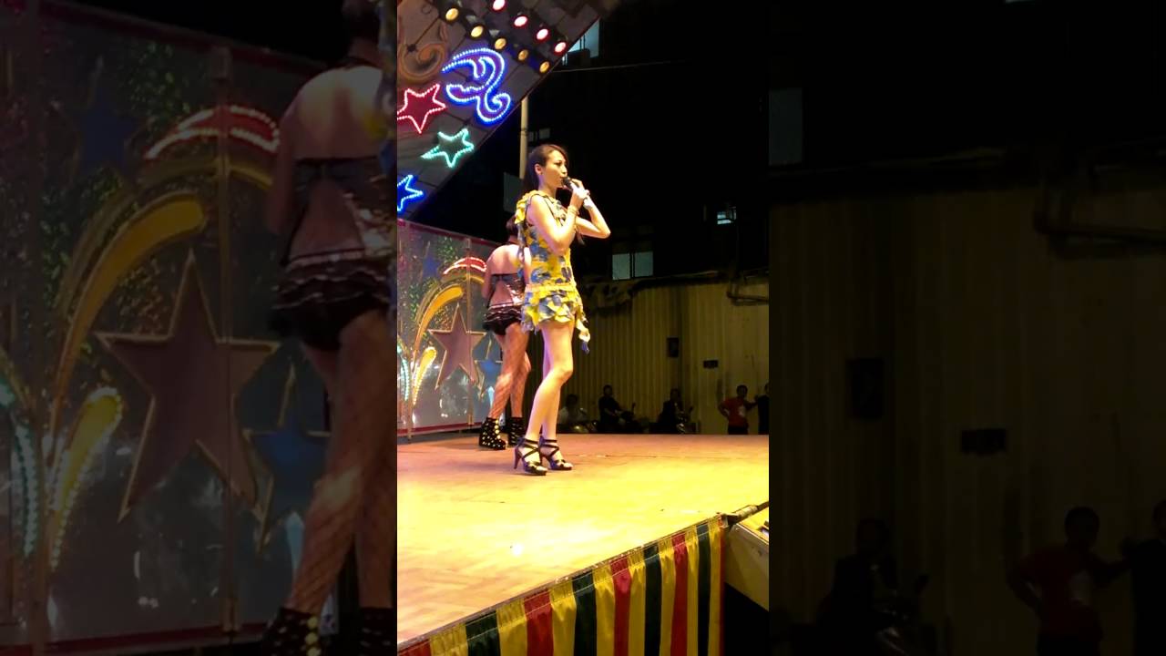 2016 08 31 中元普渡鋼管辣妹秀001