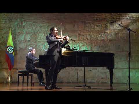 Video 4M Violinistas javerianos | Andrés González Video 4M Violinistas javerianos | Andrés González