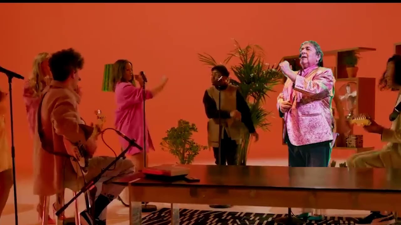 Cacho Lipa - Levitandola