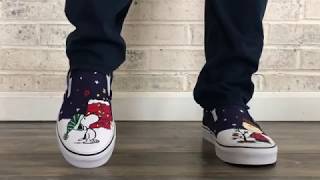 dollar grund Dødelig Vans x the Peanuts ( A Charlie Brown Christmas ) Snoopy Slip-On Unboxing +  On Feet - YouTube