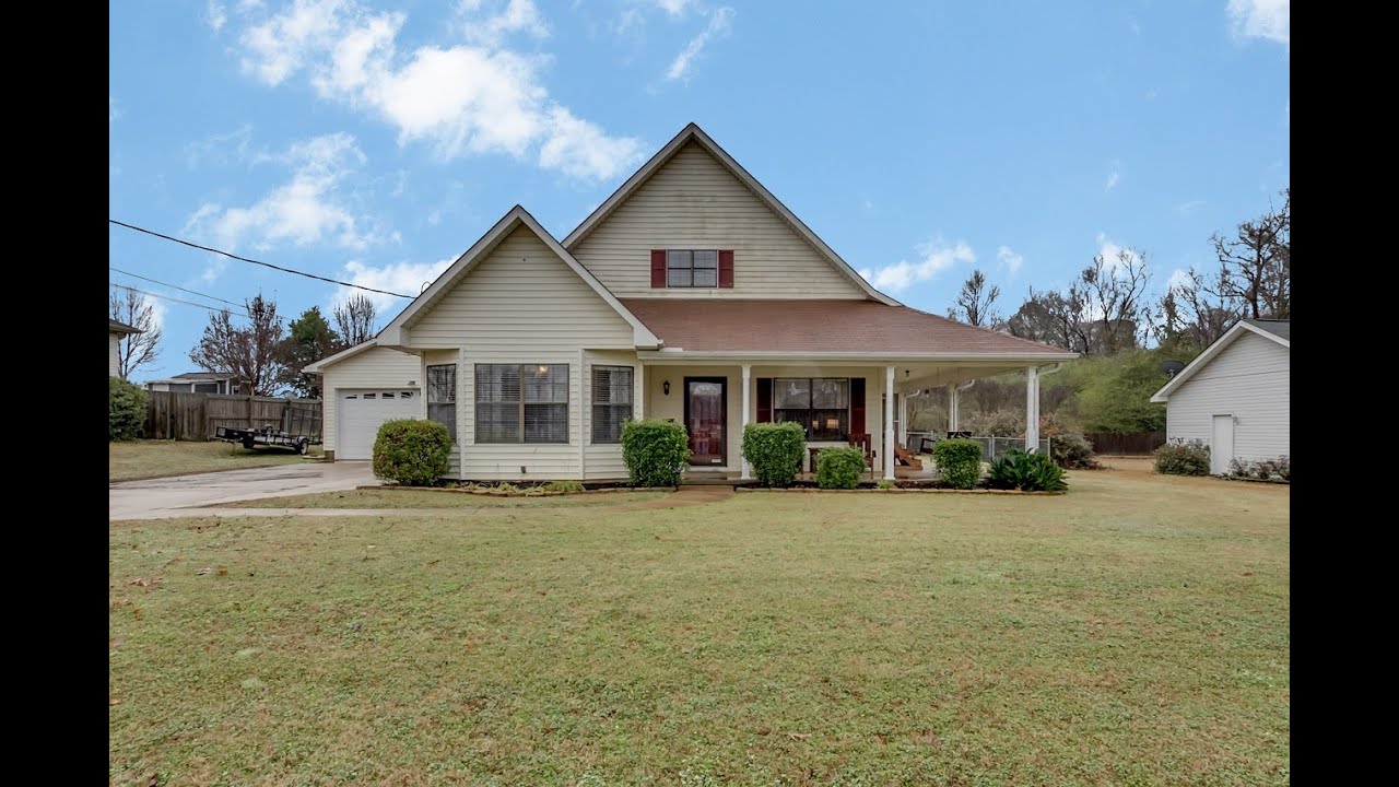 Homes for Sale in Tuscaloosa, 136241, 3035 Sagefield Road, Melinda Nix