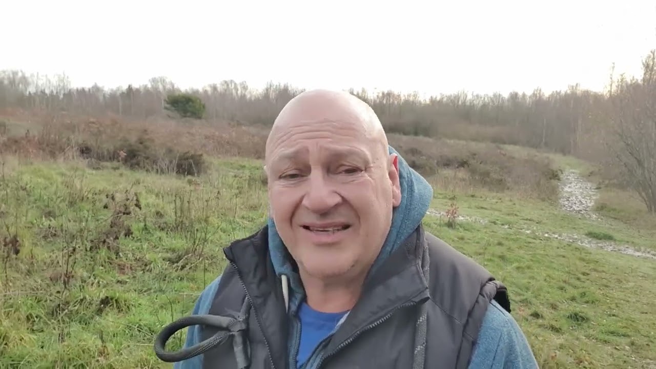 Покойся с миром, Лола Джеймс: Трое заключенных не признали себя виновными в убийстве после того, ...