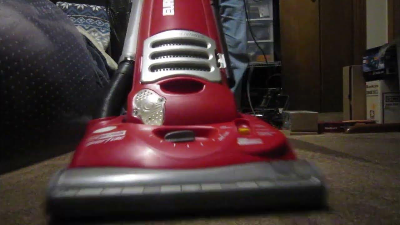 Eureka the Boss Smartvac 4870 demo YouTube