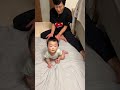 생애 처음으로 혼자앉고 눈치보며 짝짜꿍 하기ㅋㅋㅋ👶🏻🎉 セルフおすわり成功の瞬間👶🏻👏🏻 #shorts #babyshorts #한일커플 #아기
