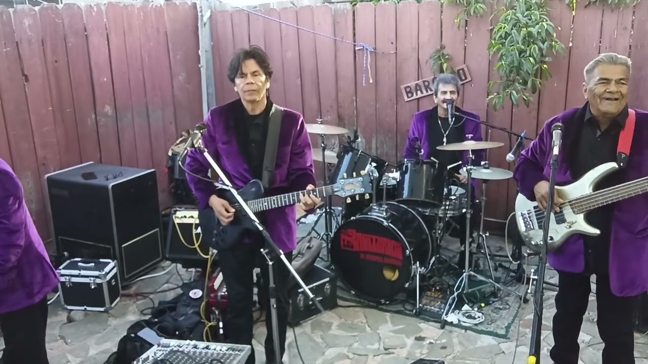 Festejando El Día De Las Madres 2025 Mini Concierto En Vivo... En Holister Ca. Oraa!! Oraaa!!