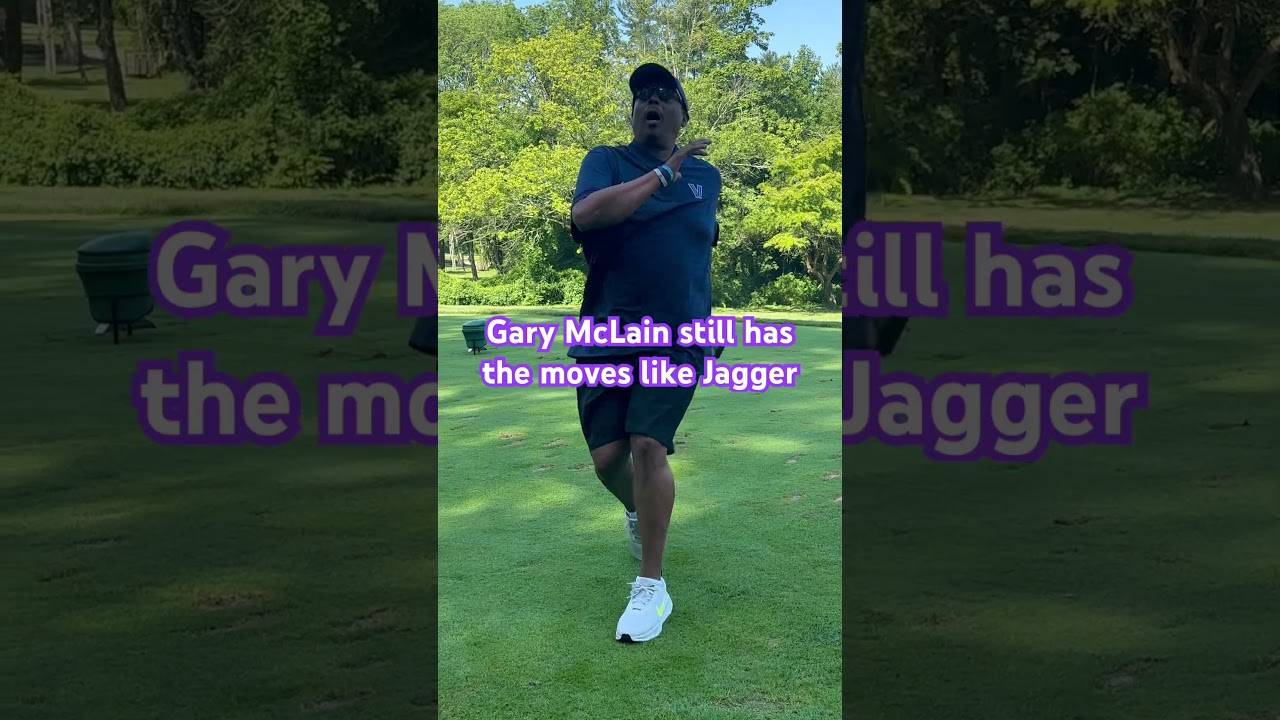 Gary McLain shows off his moves just like it's 1985 ! #champion #bigeasthoops #nova #ncaa #hoops