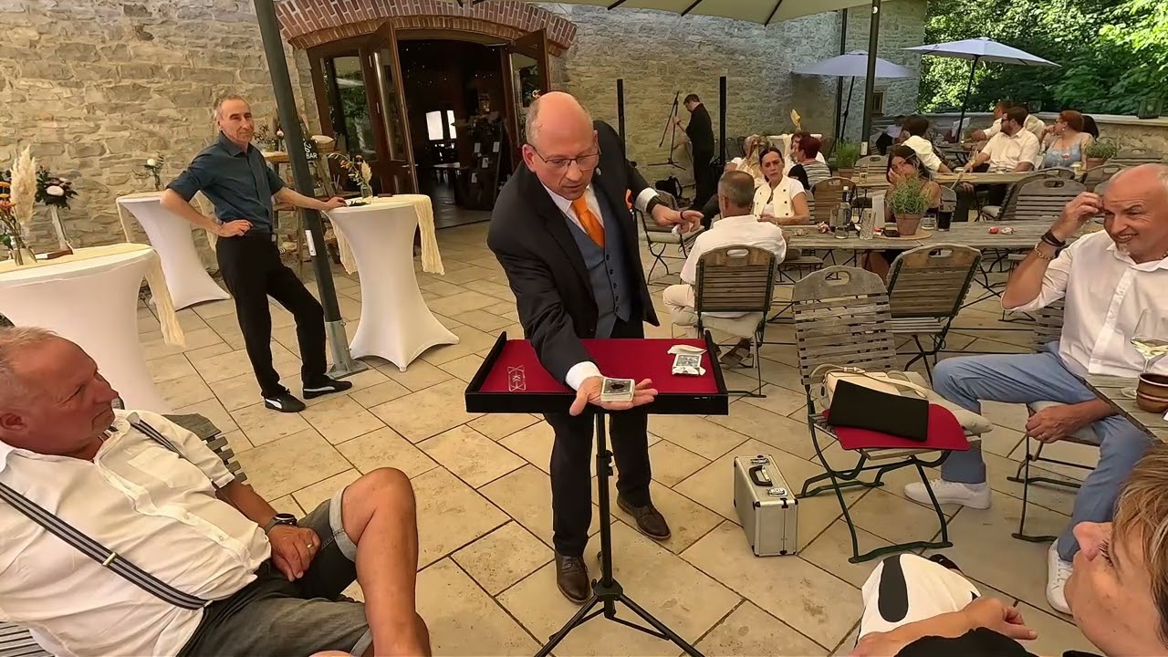 Die brennenden Karten
