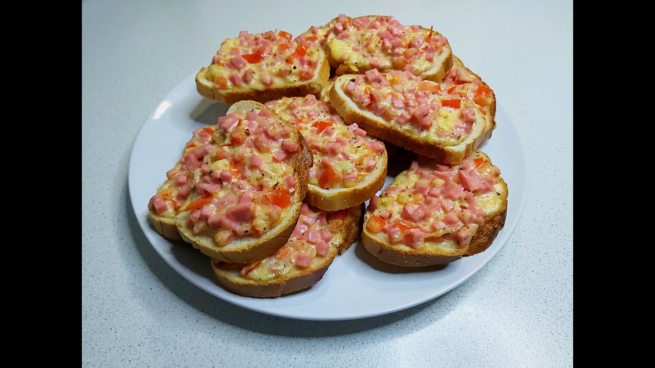 бутерброды мини пицца в духовке на батоне фото 25