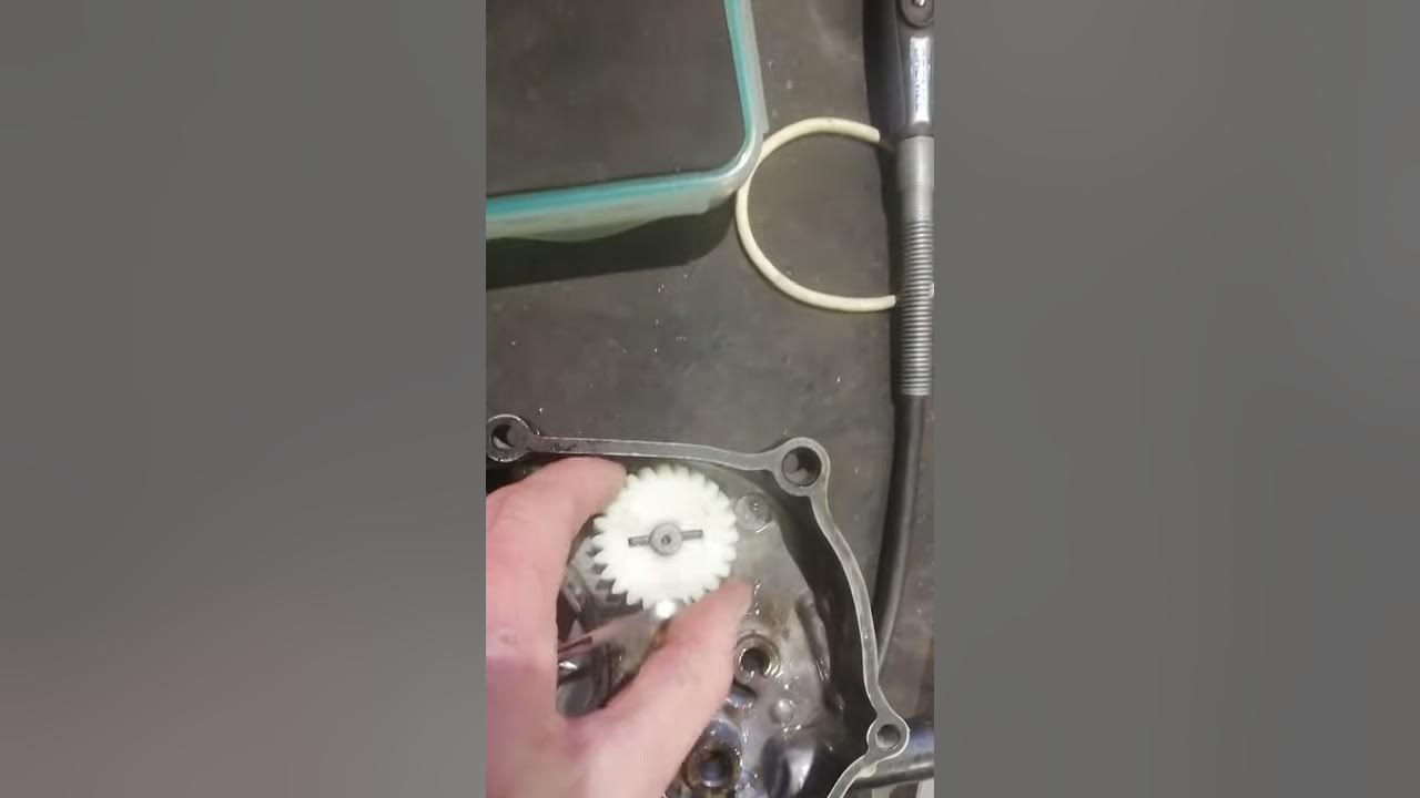 Yamaha Blaster Oil Pump Gear Removal YouTube