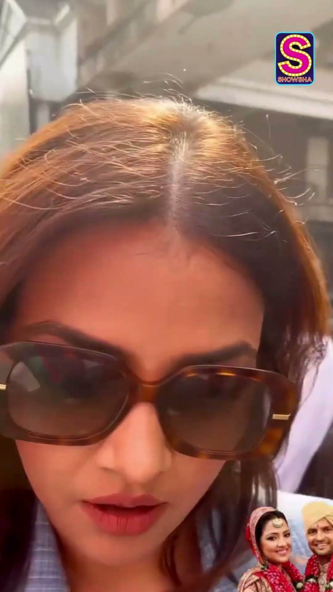 Suresh Raina \u0026 Priyanka Chaudhary Spotted In Surat, Gets Surrounded By Fans | News18 | N18S