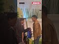 Robin sinuot jersey ni Rene Baterbonia