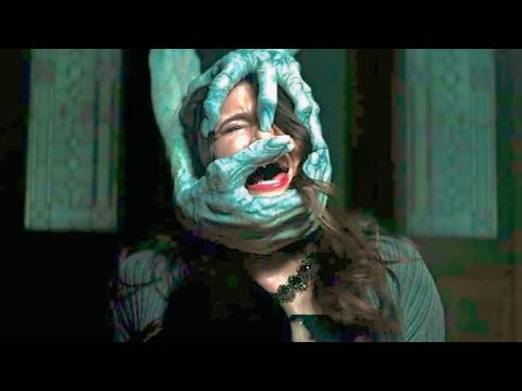 بنت بتلاقي كاميرا عايش فيها شيطان أي شخص بيتصور بيها الشيطان بيقتله