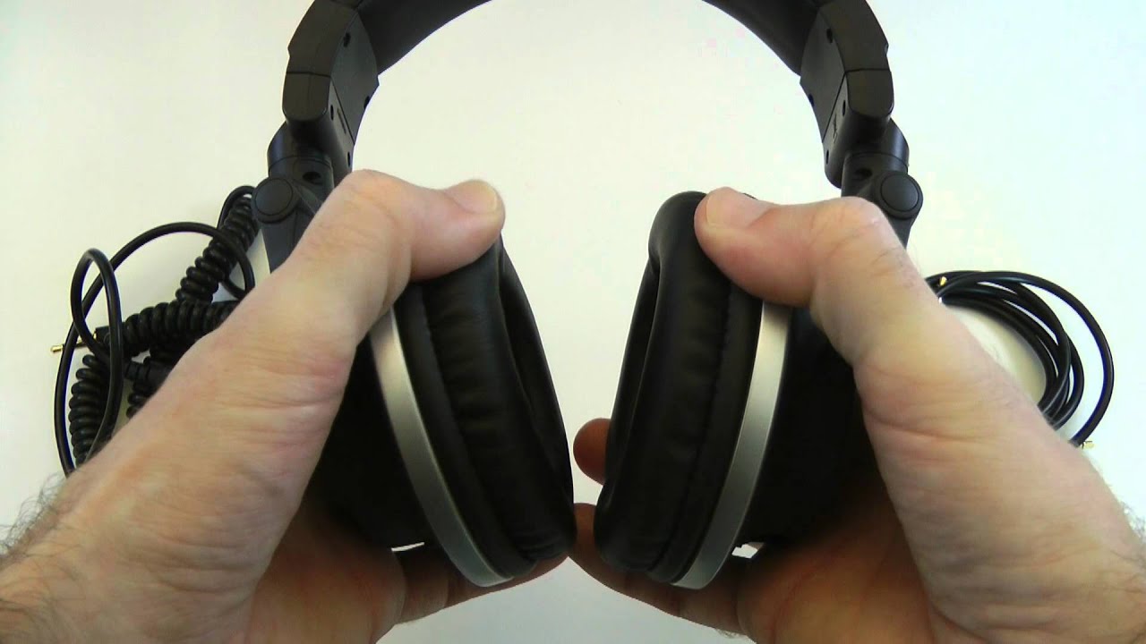 Audio Technica ATH-Pro 700 Mk2 Headphones Review - YouTube