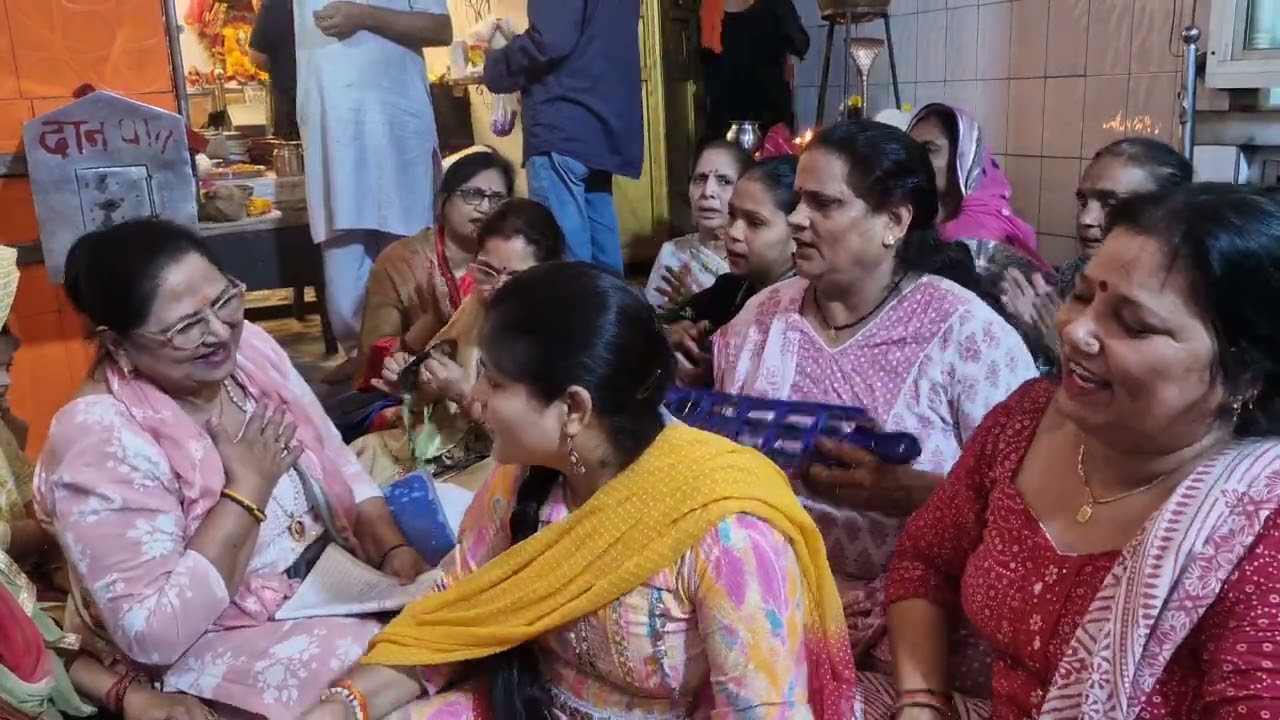 👌💯bahot hi piyara h ye bhajan