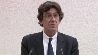 Conférence CLE : Luc Ferry "L'humanisme en question"