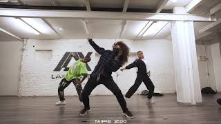 ‼️Pretty girl hi! By @whoisumi ‼️@lydialaouichi at @lax_studio