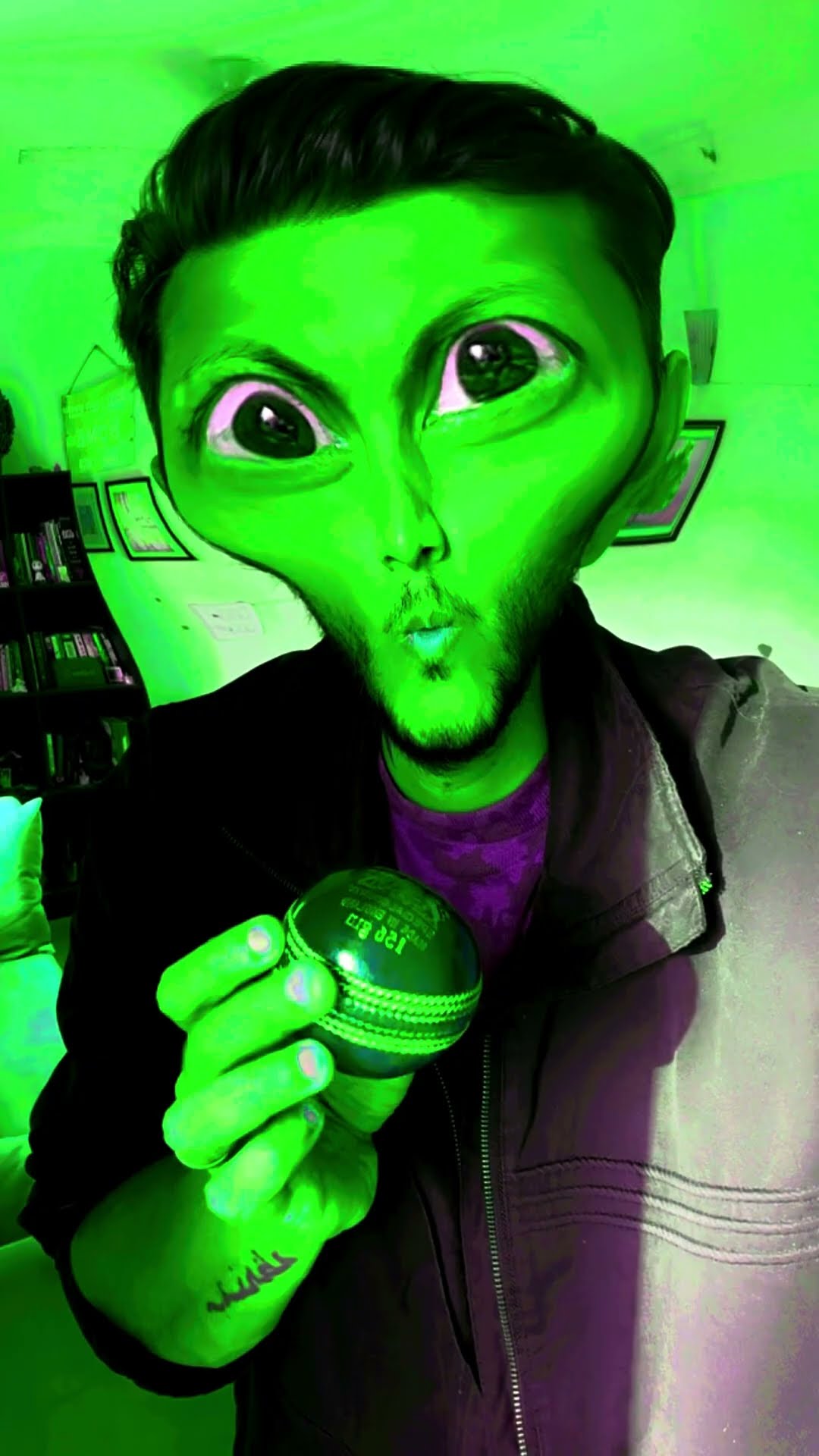 ALIEN BALL ?⚾ #shorts #youtubeshorts #cricket #collection #unboxing