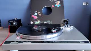 Celebrity Evelyn Champagne King - Love Come Down (12" single - 1982) Profile