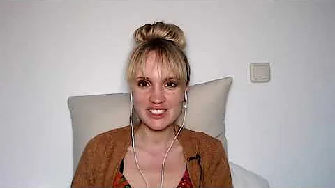 Lisa Cairns - Nothing dies and Everything is constantly dying (20/9-20)