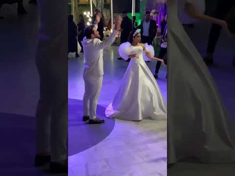 رقص اساور عزت في عرسها عرس اساور عزت ستوريات تحشيش عراقي