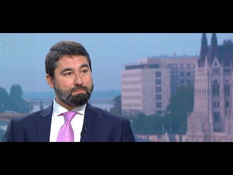 Sargentinivel együtt tüntetett az ellenzék - Hidvéghi Balázs - ECHO TV